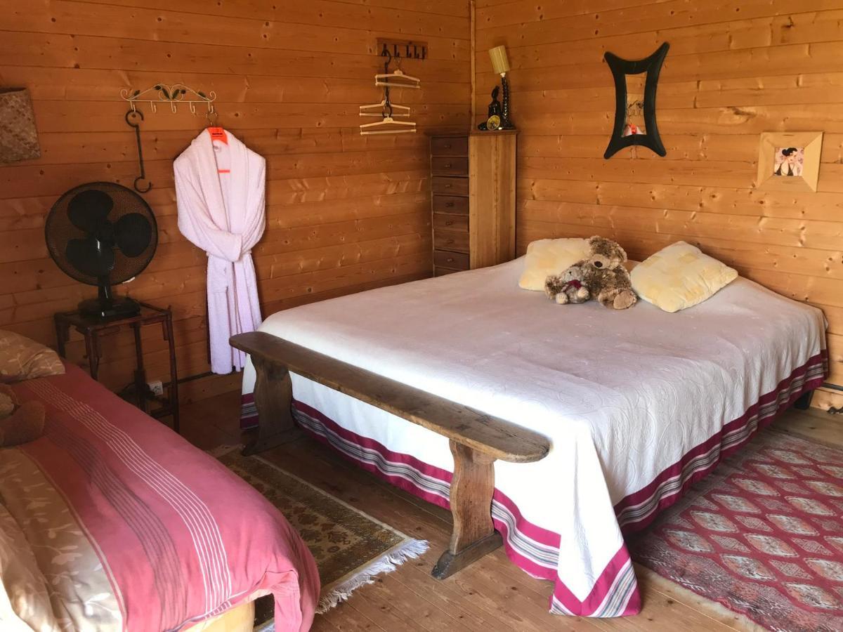 Chambres D'Hotes Les 4 Chemins 滨海图维列 外观 照片