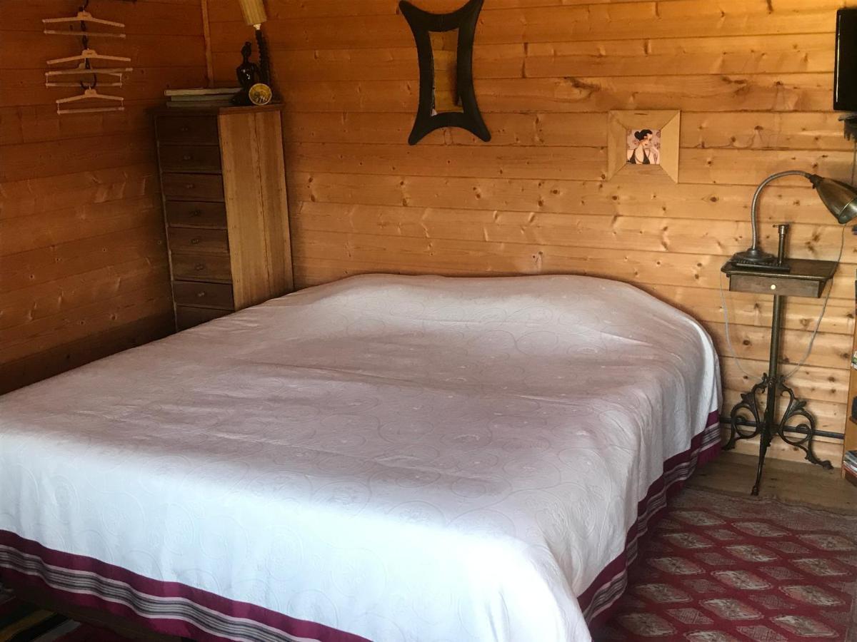 Chambres D'Hotes Les 4 Chemins 滨海图维列 外观 照片